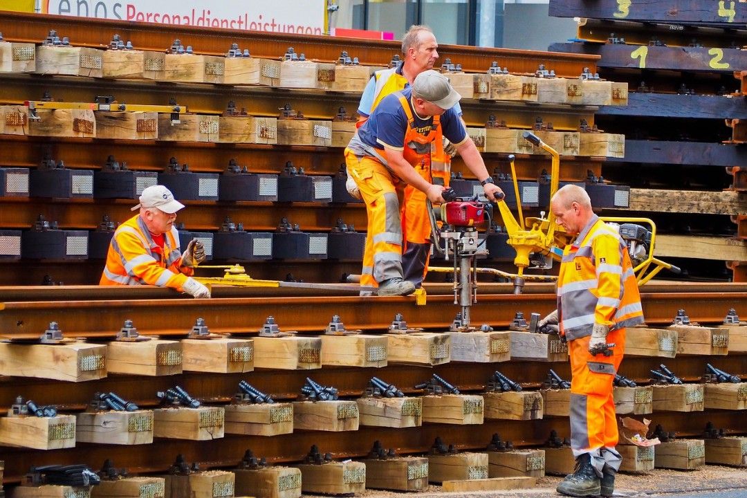 Rheinland-Pfälzer arbeiten länger Rheinland-Pfälzer arbeiten länger
