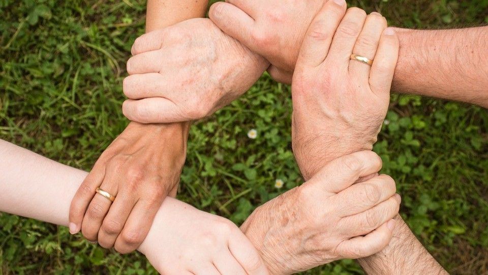 Bürgermeisterin lobt Zusammenhalt in Kröv nach Hoteleinsturz