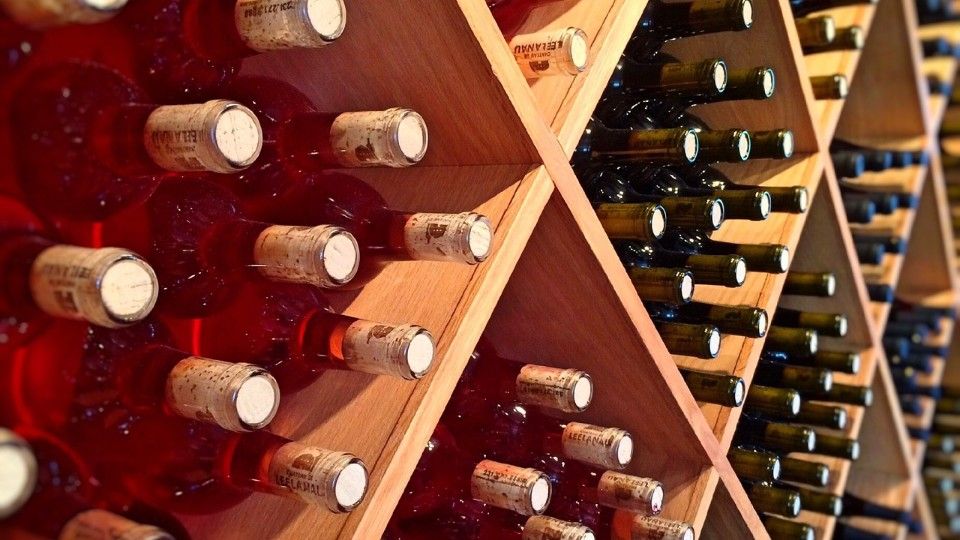 Der Wein braucht neue Etiketten - mehr Angaben zum Inhalt