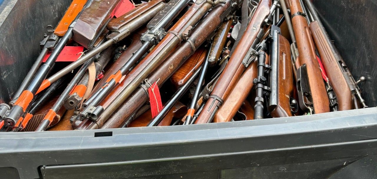 Rhein-Lahn-Kreis vernichtet über 400 Waffen Rhein-Lahn-Kreis vernichtet über 400 Waffen