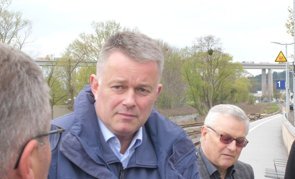 Schnieder vor Wahl als Vorsitzender und Spitzenkandidat Schnieder vor Wahl als Vorsitzender und Spitzenkandidat