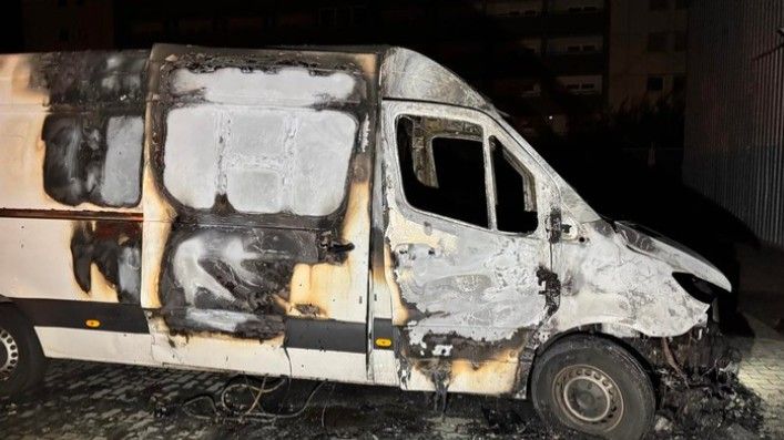 Brandanschläge auf Transporter in Koblenz: Täter unbekannt