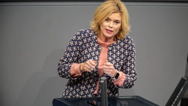 Julia Klöckner führt CDU-Liste in Rheinland-Pfalz an