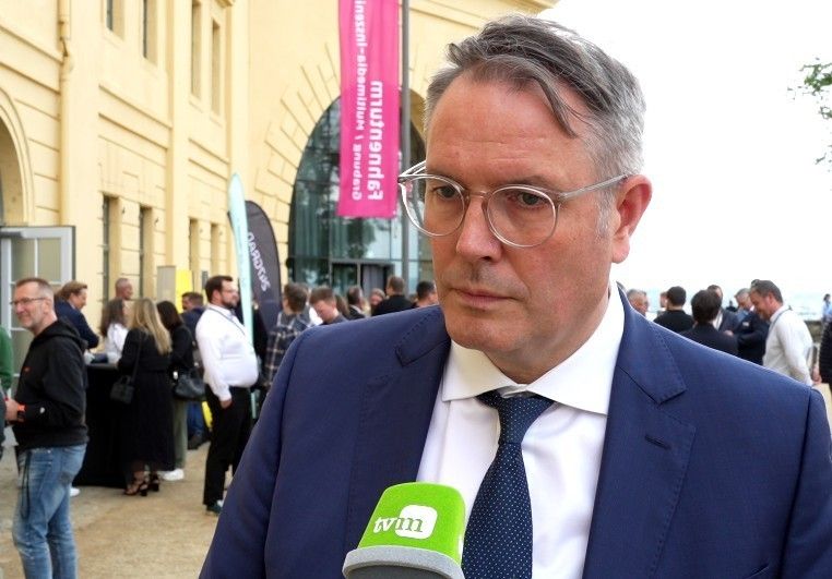 Schweitzer für grenzüberschreitenden Bevölkerungsschutz Schweitzer für grenzüberschreitenden Bevölkerungsschutz