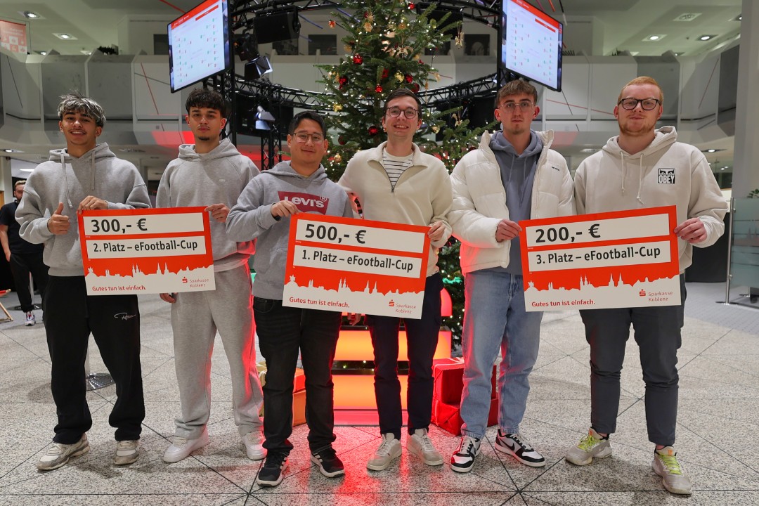 Sparkasse Koblenz veranstaltet erfolgreichen eFootball-Cup Sparkasse Koblenz veranstaltet erfolgreichen eFootball-Cup