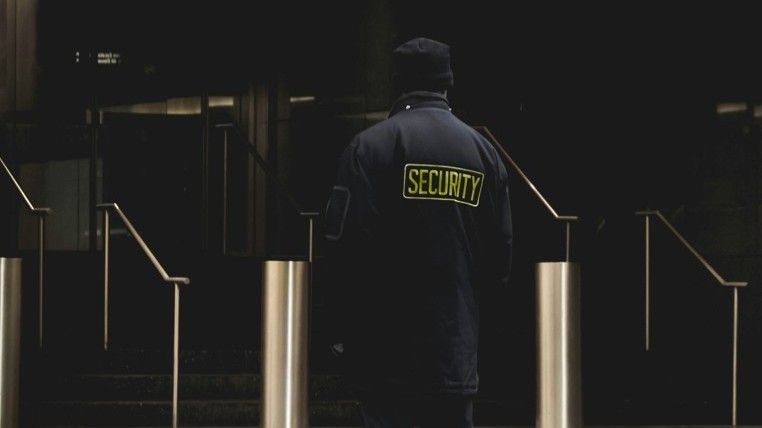 Security-Mitarbeiter im Löhr-Center durch Pfefferspray verletzt