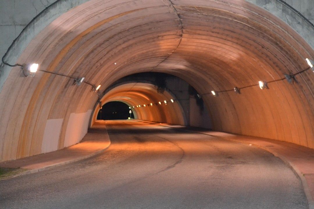Bad Ems - Verkehrsunfall im Malbergtunnel Bad Ems Bad Ems - Verkehrsunfall im Malbergtunnel Bad Ems