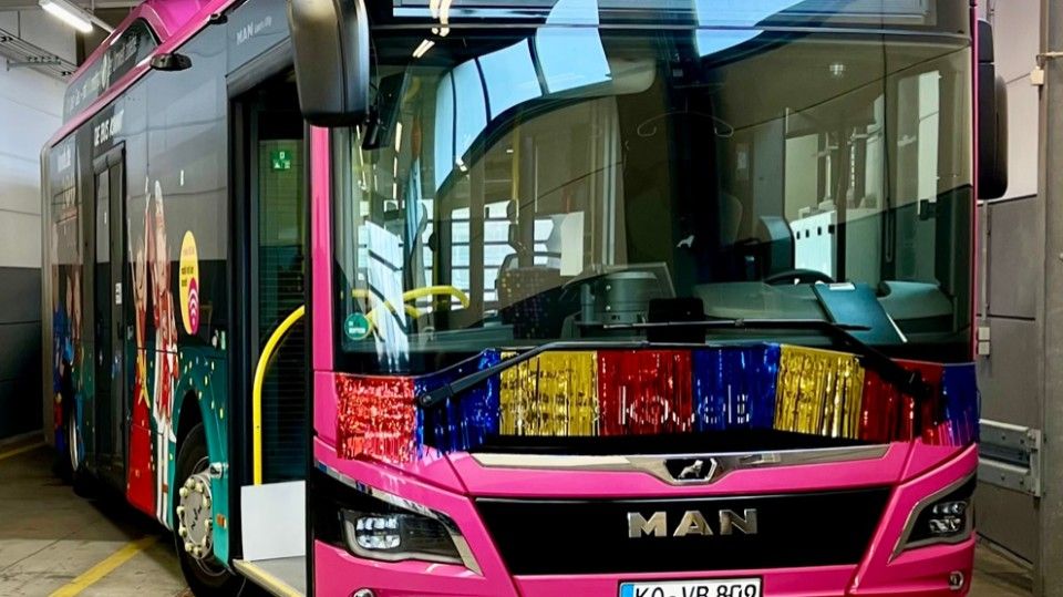 Karneval: Fahrzeiten, Sondertarife & Umleitungen der koveb 