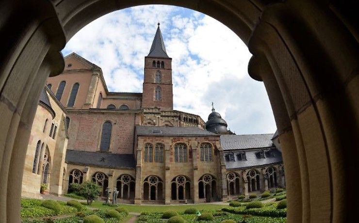 Yoga bis Picknick: Wie die Kirche mal anders ansprechen will Yoga bis Picknick: Wie die Kirche mal anders ansprechen will