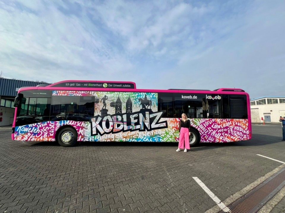 Erster Koblenzer Urban Art-Bus geht in den Linienbetrieb Erster Koblenzer Urban Art-Bus geht in den Linienbetrieb
