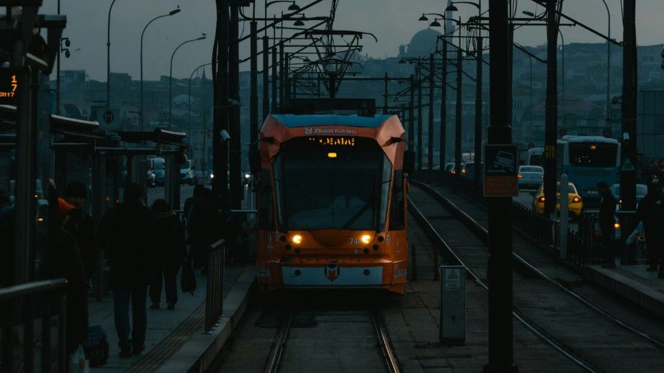 Unterwegs mit dem Nachtzug: Was Reisende beachten sollten