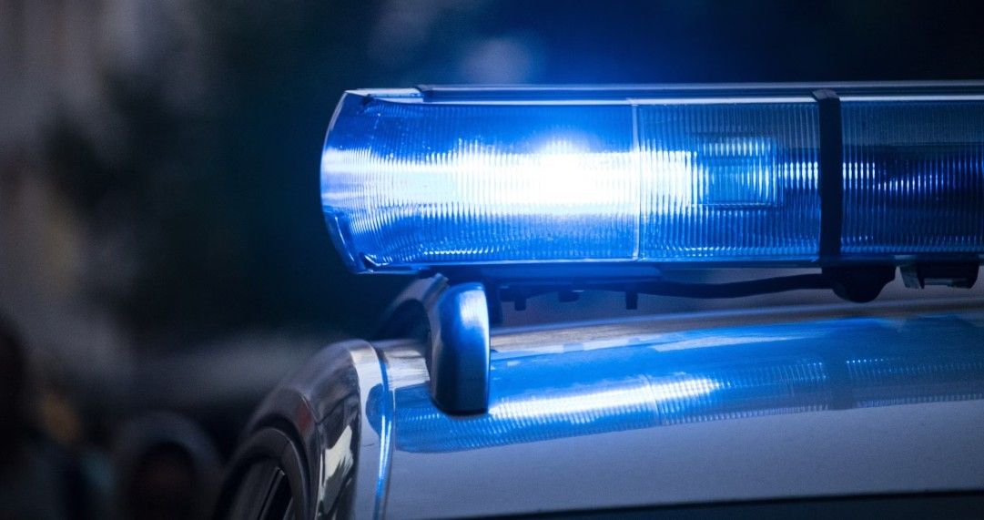 Verkehrsgefährdung auf B413: Unsicherer Fahrer sorgt für brenzlige Situation