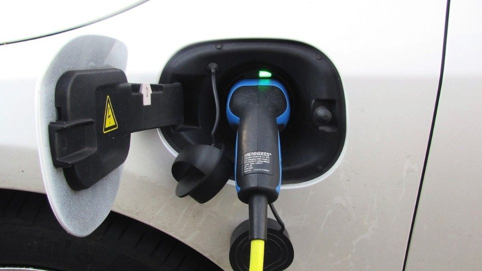Zahl der E-Auto-Ladepunkte wächst - Westerwaldkreis vorne