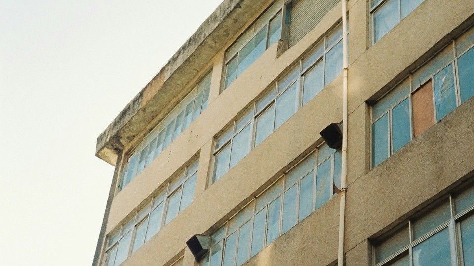 Modernität Fehlanzeige: Polizeidienststellen verkommen zu Bruchbuden