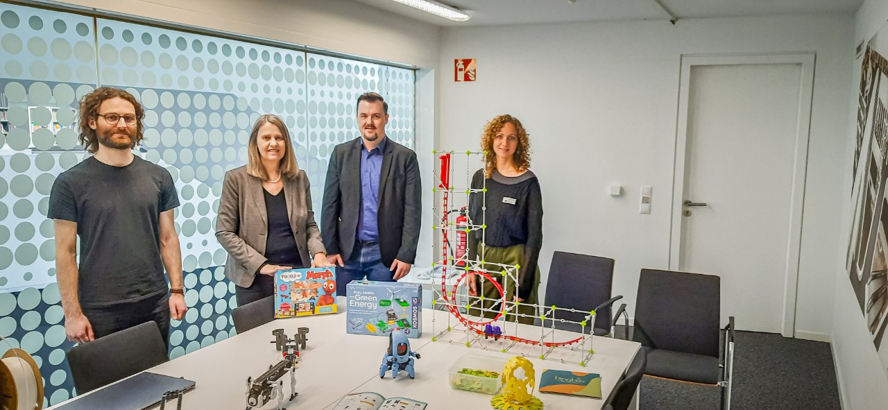 Technik zum Ausprobieren: Neuer Makerspace in der Stadtbibliothek Koblenz