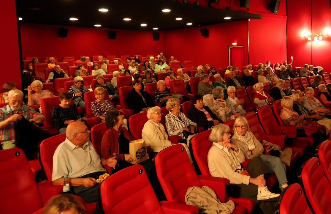 Generationenkino Neuwied verbindet Jung und Alt Generationenkino Neuwied verbindet Jung und Alt