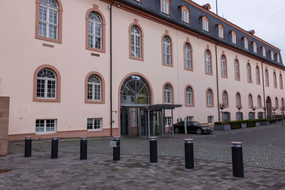 Land unterzeichnet Vertrag mit Verband der Sinti und Roma