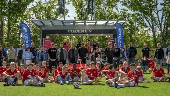 Apollo Tyres und Manchester United veranstalten eine Soccer School zur Förderung der Jugend in Koblenz