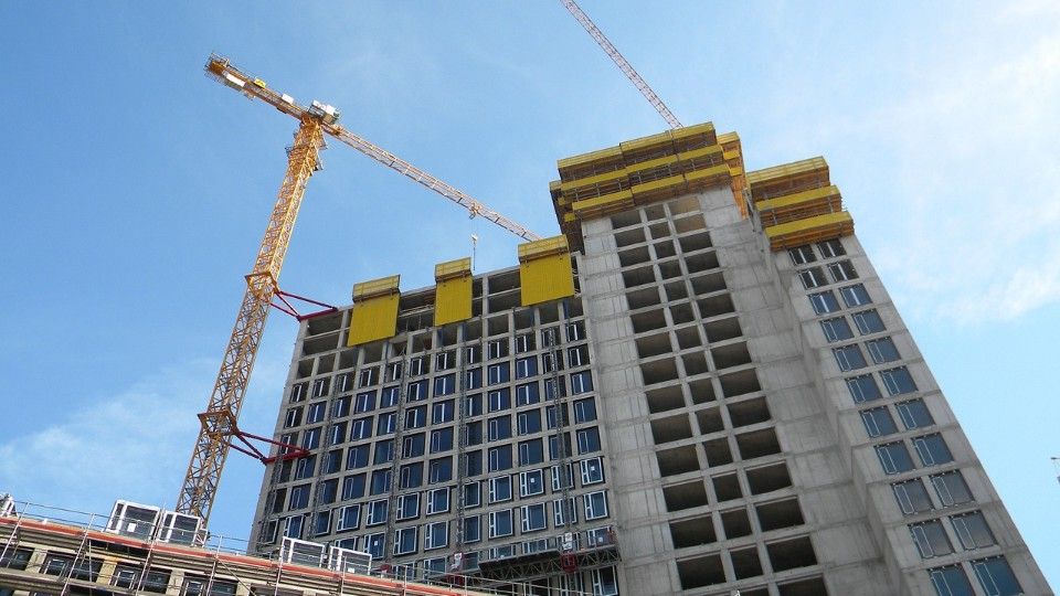 Milliarden von neuer Regierung - Baugewerbe hofft auf Ruck