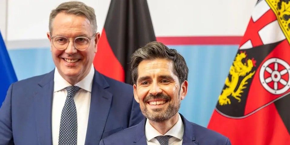 Wie ein Minister ins Amt kommt Wie ein Minister ins Amt kommt