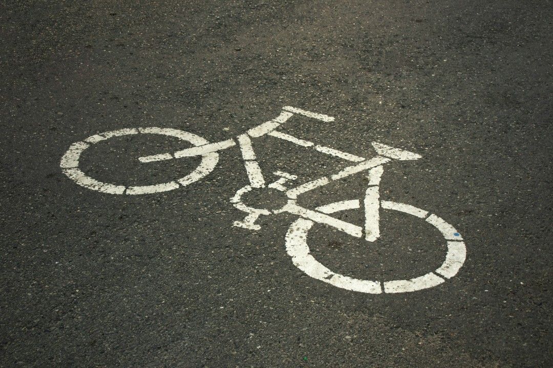 Zusammenstoß zwischen Fußgängerin und Radfahrer in der Casinostraße - Zeugen gesucht! Zusammenstoß zwischen Fußgängerin und Radfahrer in der Casinostraße - Zeugen gesucht!