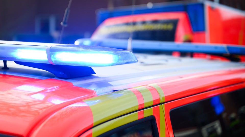 Motorradfahrer bei Verkehrsunfall schwer verletzt