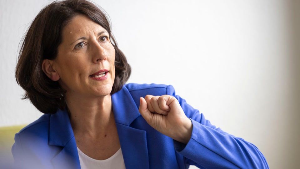Schmitt vermisst klare Signale von Kanzler Merz