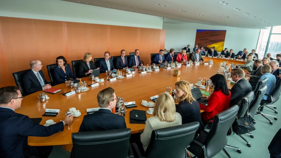 Bund will Bremen und Saarland Investitionen erleichtern