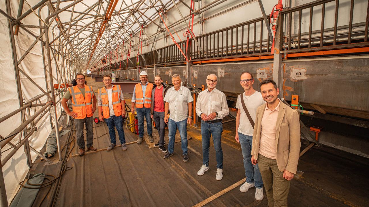 Arbeiten an der Horchheimer Eisenbahnbrücke: Bauarbeiten schreiten gut voran Arbeiten an der Horchheimer Eisenbahnbrücke: Bauarbeiten schreiten gut voran