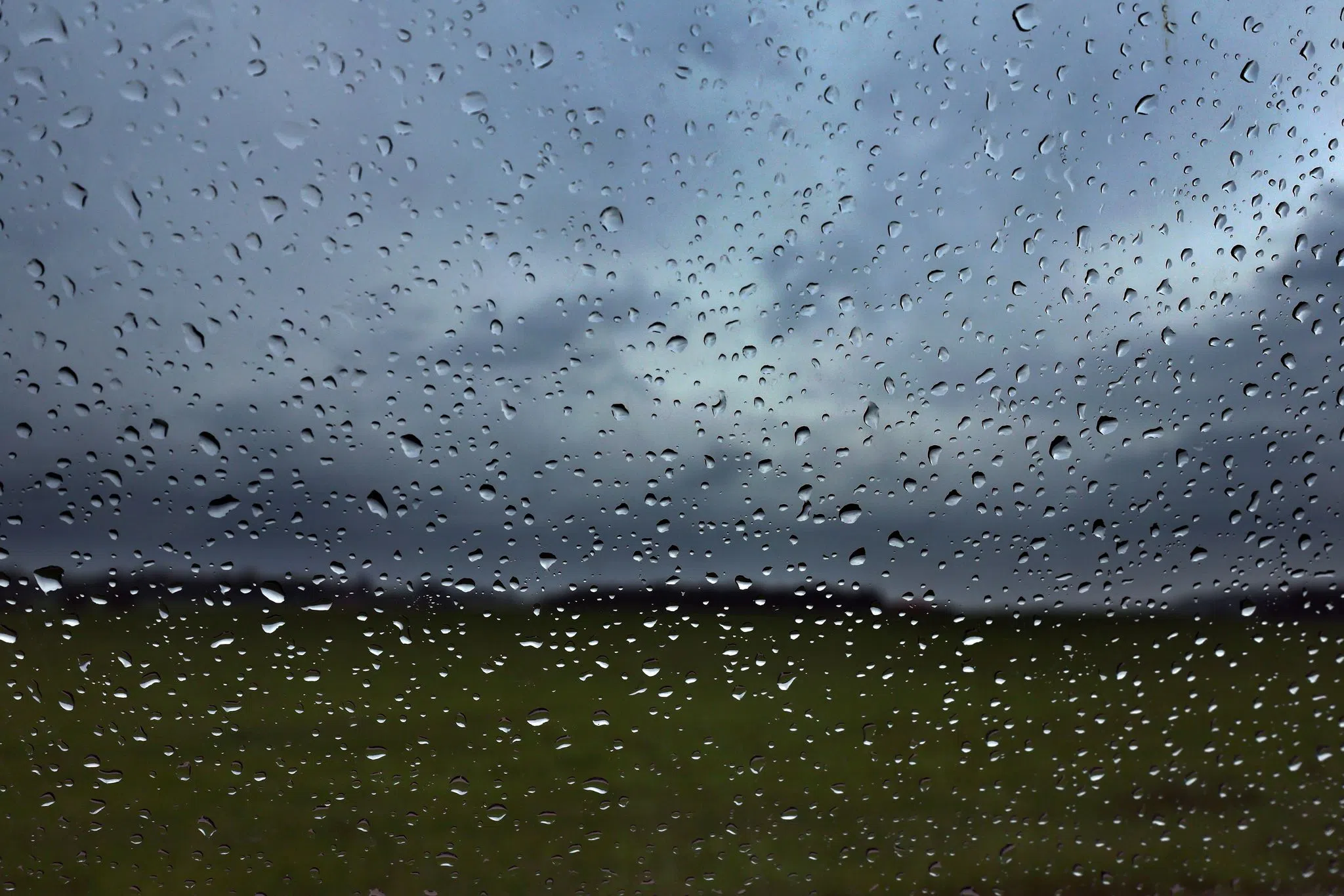 Regen, Wolken und wenig Sonnenschein zum Wochenende