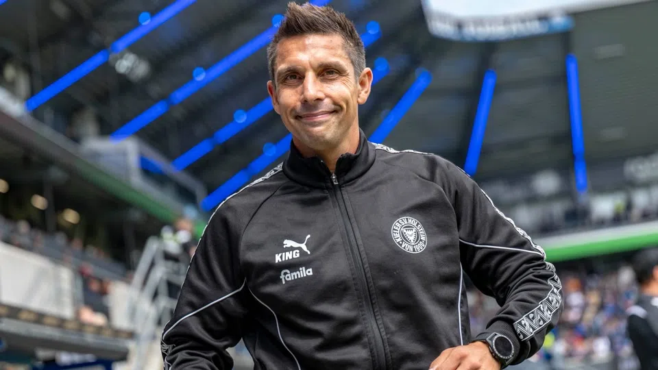 Kiels Cheftrainer Rapp kritisiert DFB-Pokal-Ansetzung