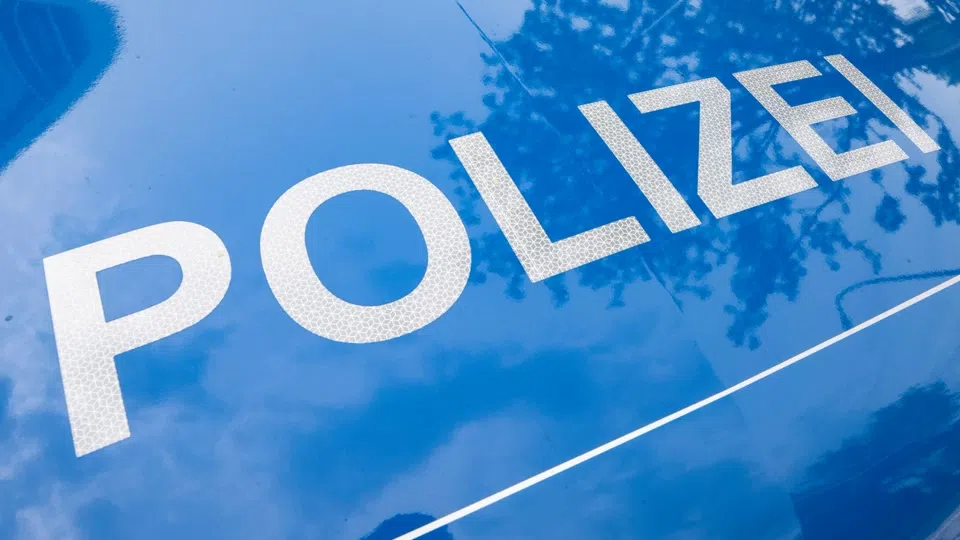 58-jähriger Motorradfahrer nach Zusammenstoß schwer verletzt