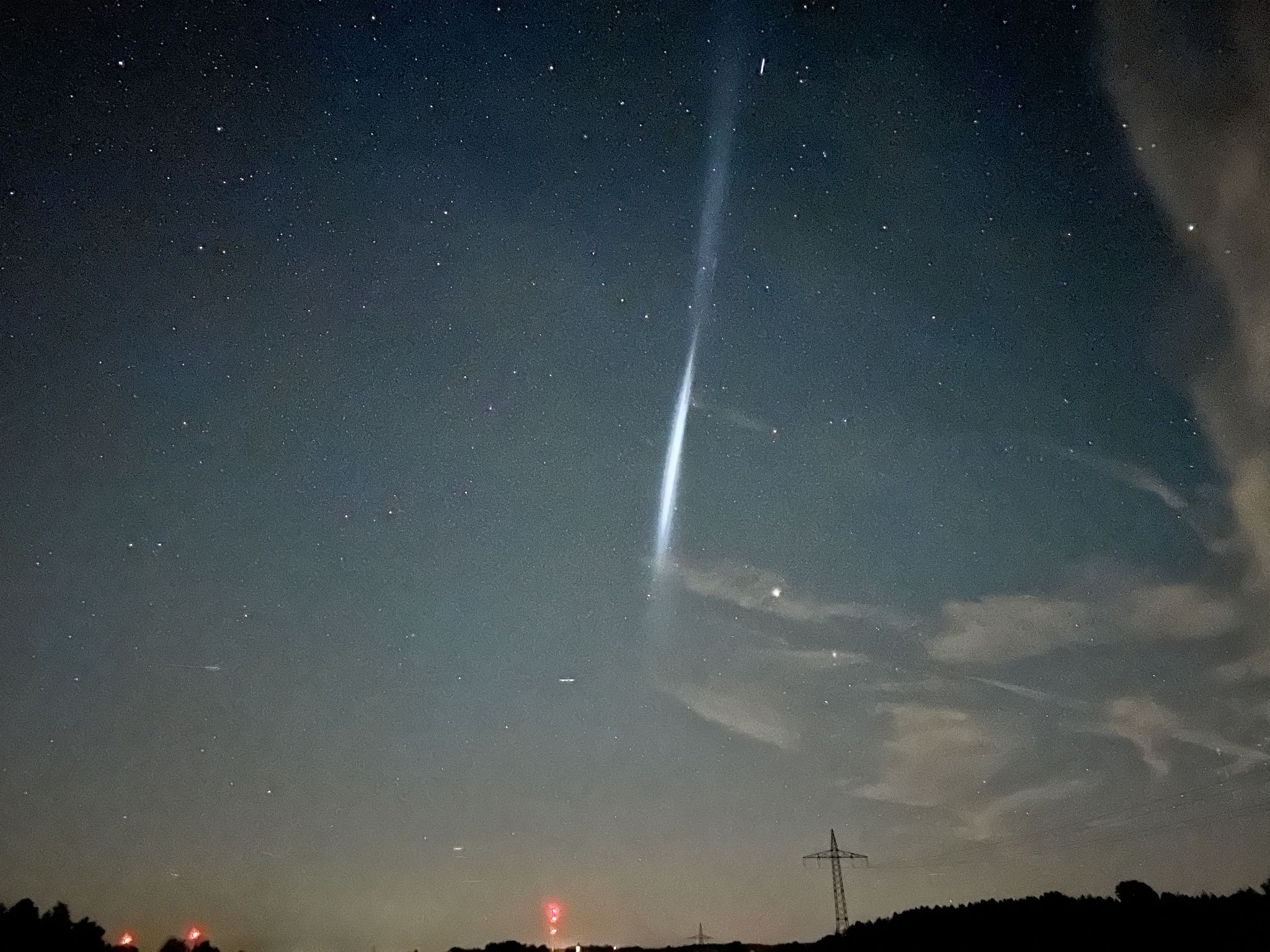 Ungewöhnlich großer Lichtstreifen am Himmel - Rätsel gelöst