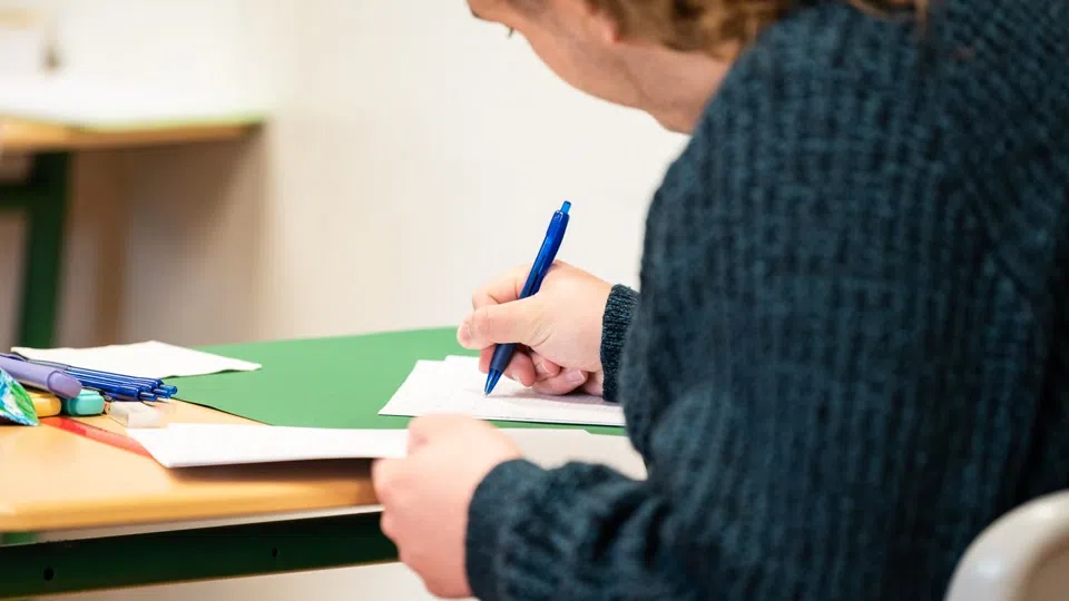 Hessen sieht Mainzer Vorschlag zu Schulprüfungen kritisch
