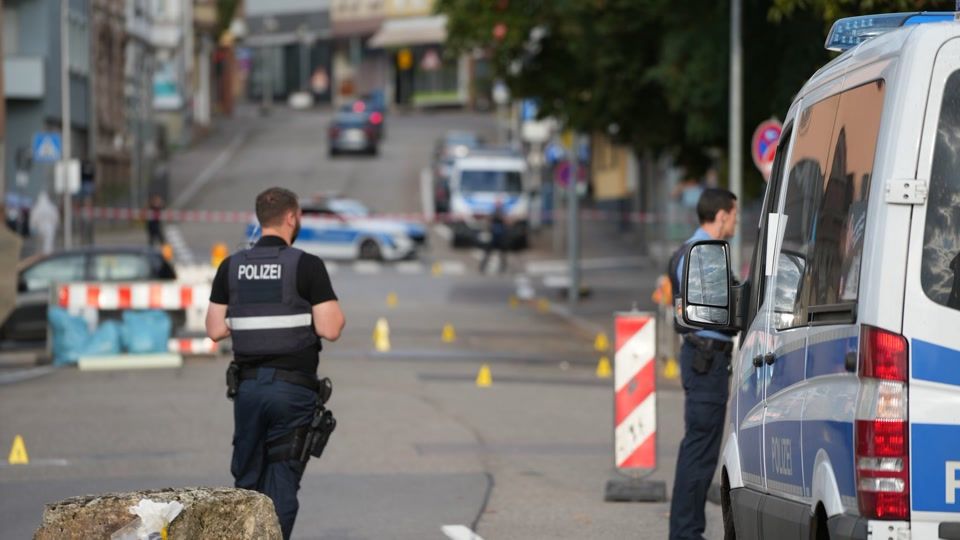 Polizei in ganz Deutschland trauert um erschossenen Beamten