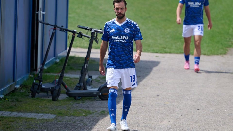 «Der Captain is back»: Karaman kehrt bei Schalke zurück