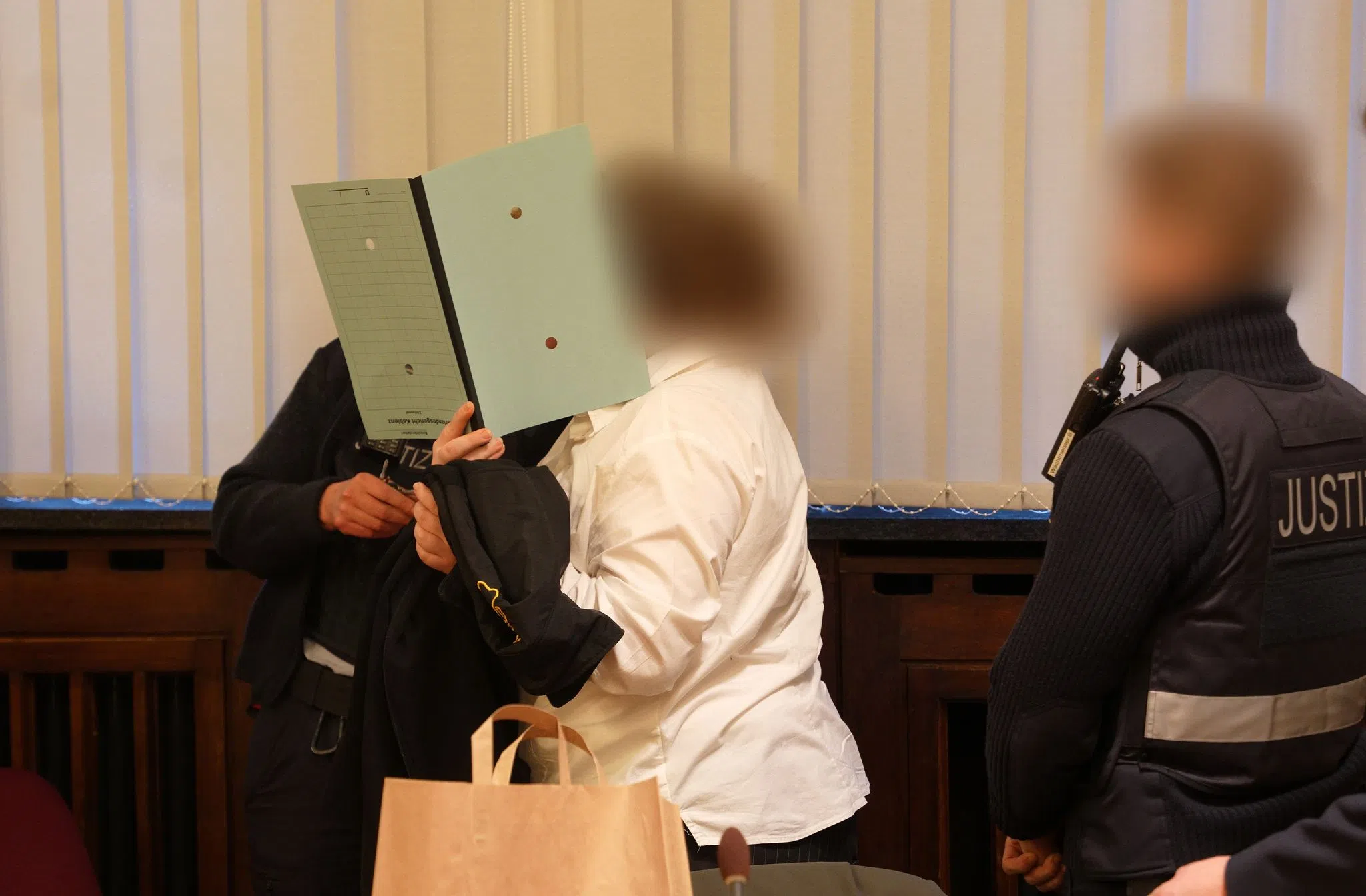 Jesidin als Sklavin - über Strafe muss neu verhandelt werden