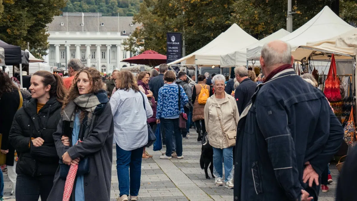 SchängelMarkt 2025: Drei Tage voller Musik, Genuss und Entdeckungen in der Koblenzer Innenstadt