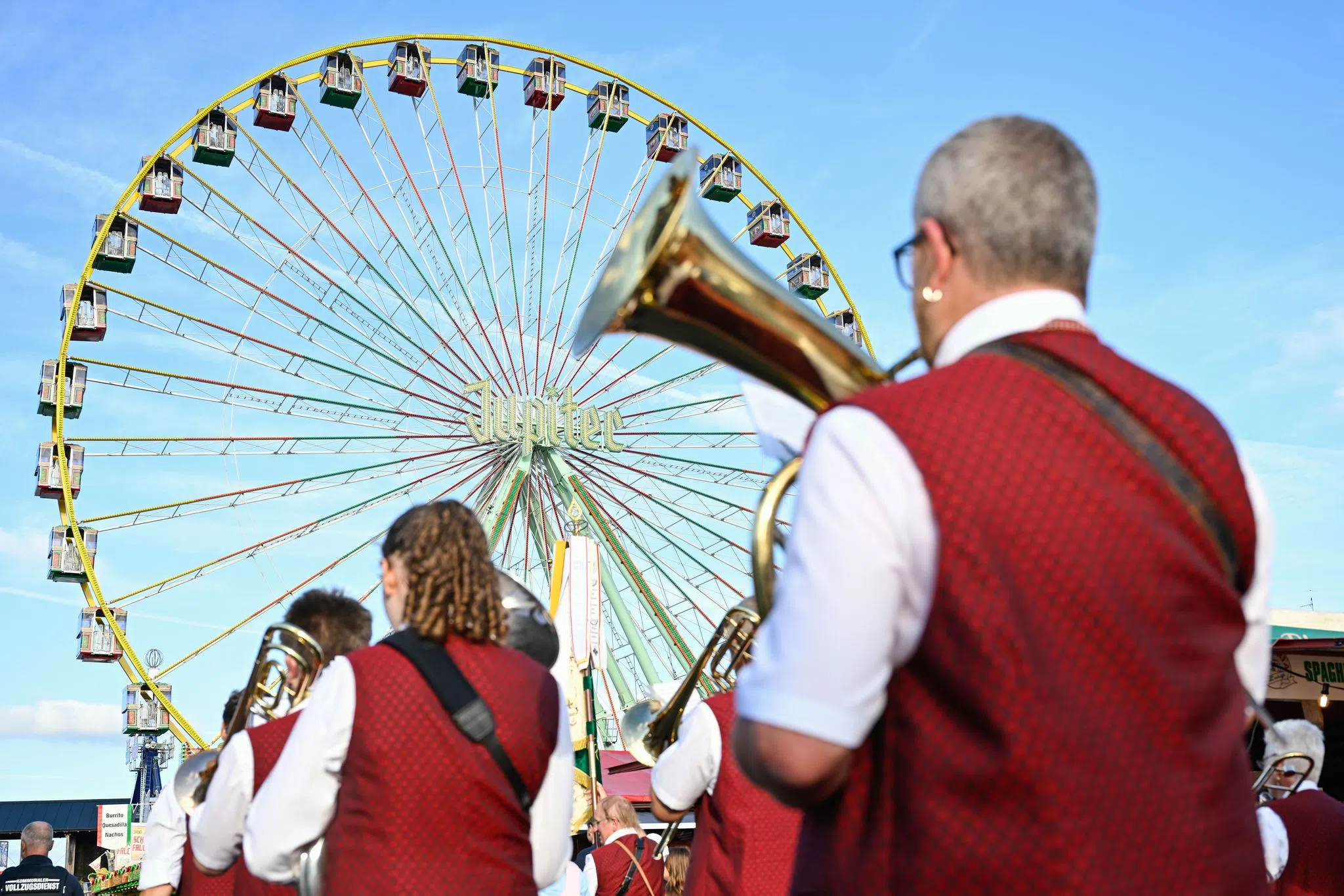 Bad Dürkheimer Wurstmarkt beginnt - Hunderttausende erwartet Bad Dürkheimer Wurstmarkt beginnt - Hunderttausende erwartet