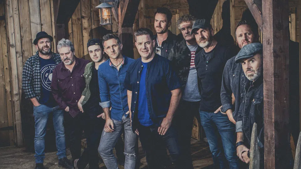 Irische Spitzenmusiker bringen Eagles-Klassiker auf die Bühne – Live in Ransbach-Baumbach