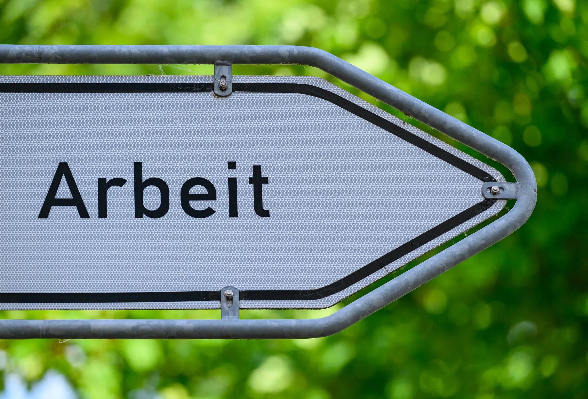 Weniger Arbeitslose in Rheinland-Pfalz
