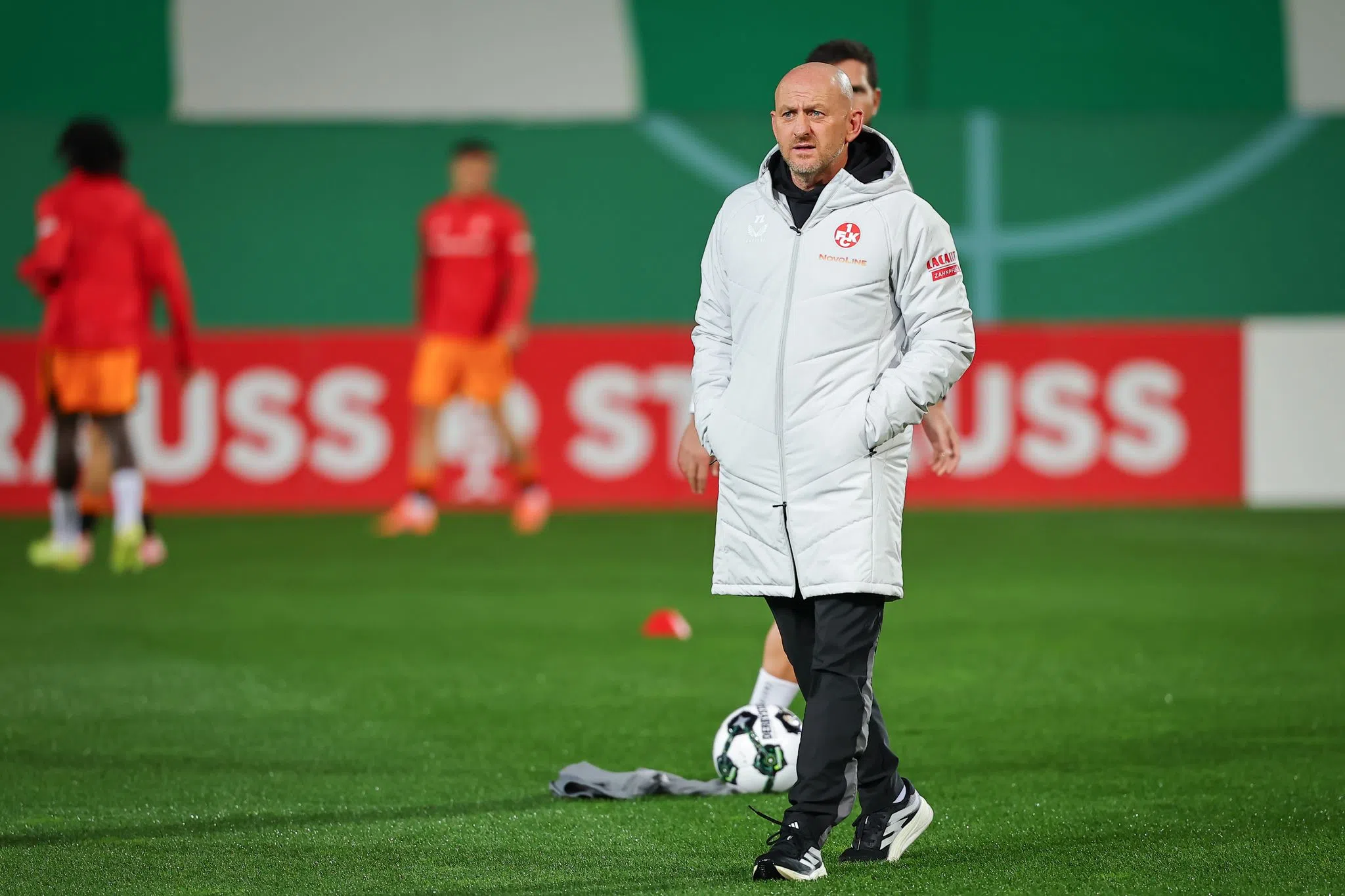 Kaiserslautern trifft in Düsseldorf auf Ex-Trainer Anfang Kaiserslautern trifft in Düsseldorf auf Ex-Trainer Anfang
