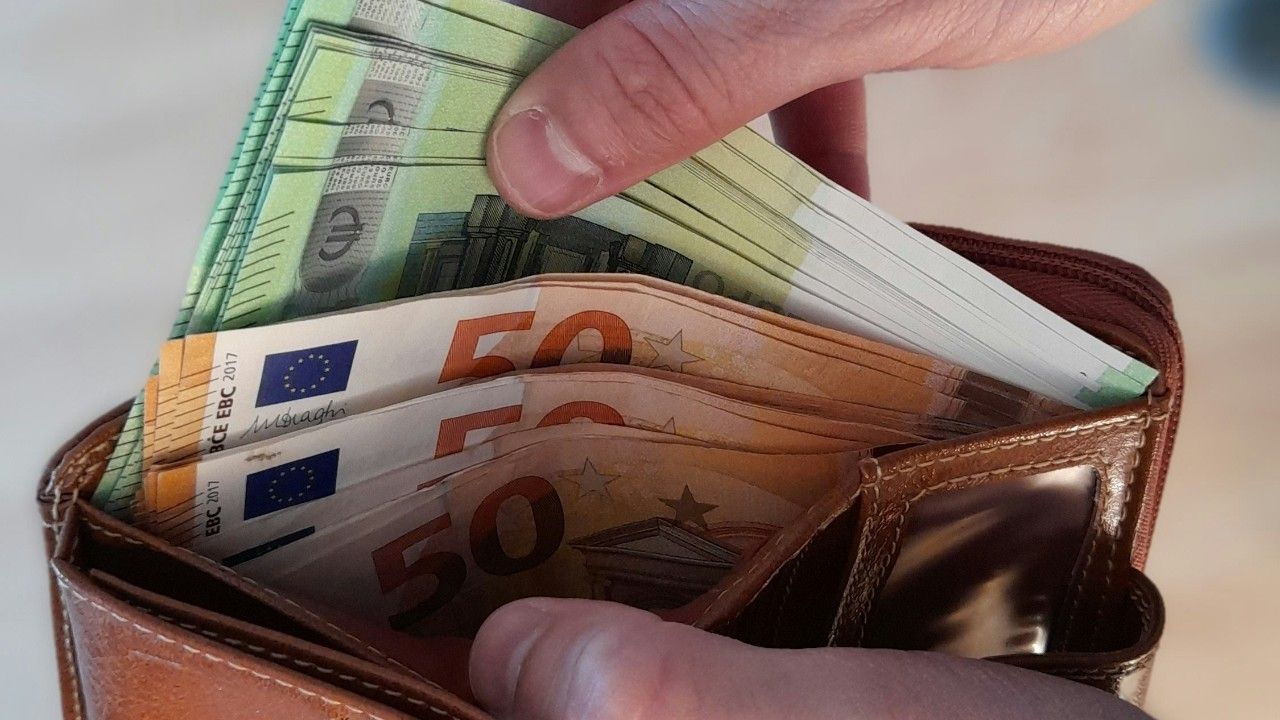 Rheinland-Pfälzer sehen eigene Wirtschaftslage meist stabil Rheinland-Pfälzer sehen eigene Wirtschaftslage meist stabil