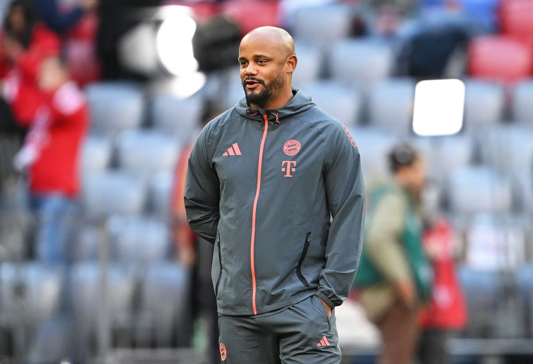 Bayern ohne Gnabry in den Bundesliga-Gipfel