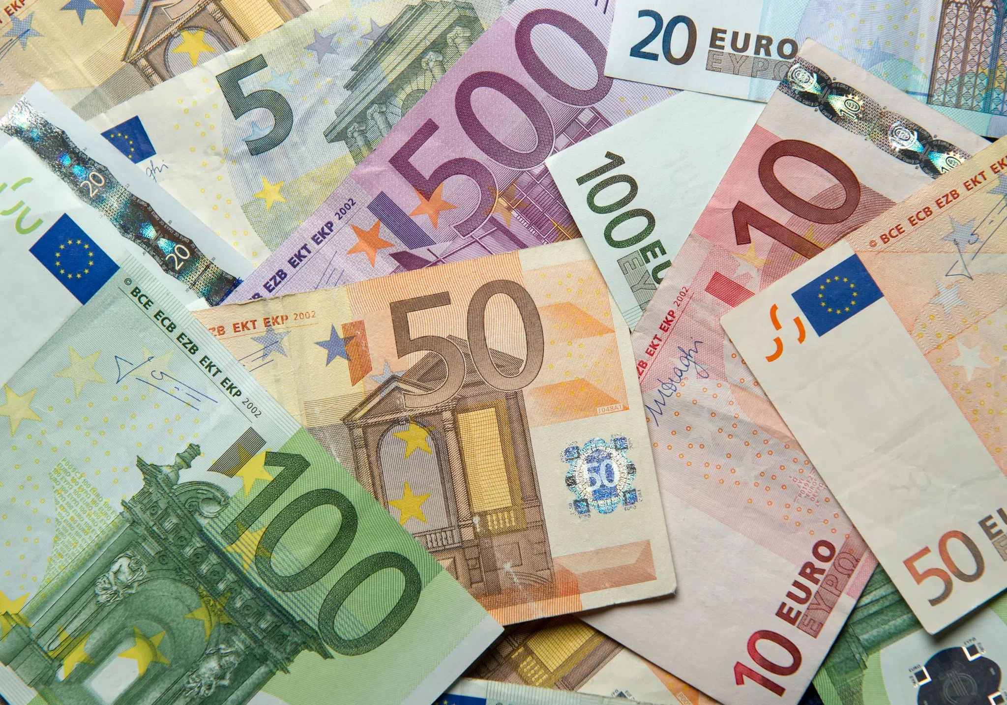 Landtag verabschiedet millionenschweren Nachtragshaushalt