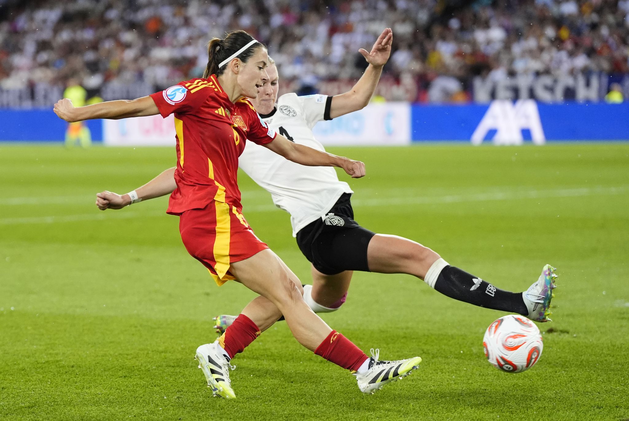 Zeit für Revanche – über 38.000 Fans fiebern mit DFB-Frauen