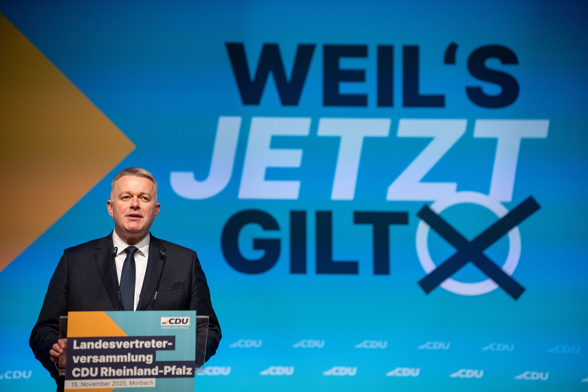 Schnieder bei Parteitag zu CDU-Spitzenkandidat gewählt Schnieder bei Parteitag zu CDU-Spitzenkandidat gewählt