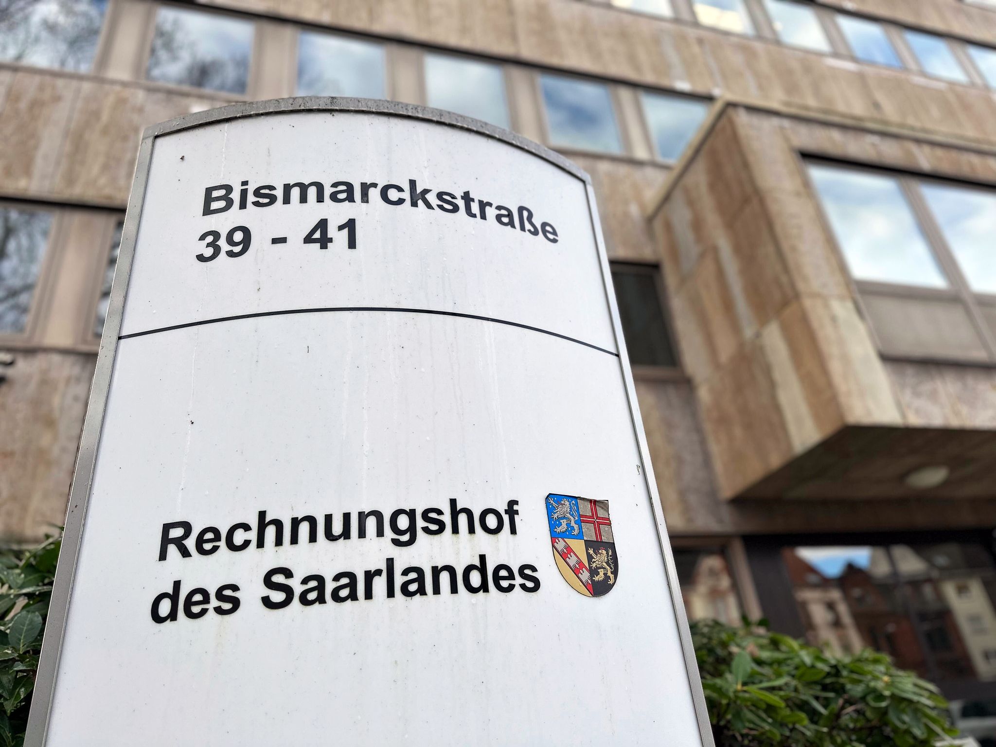 Rechnungshof kritisiert Saarland für Schulden und Missstände