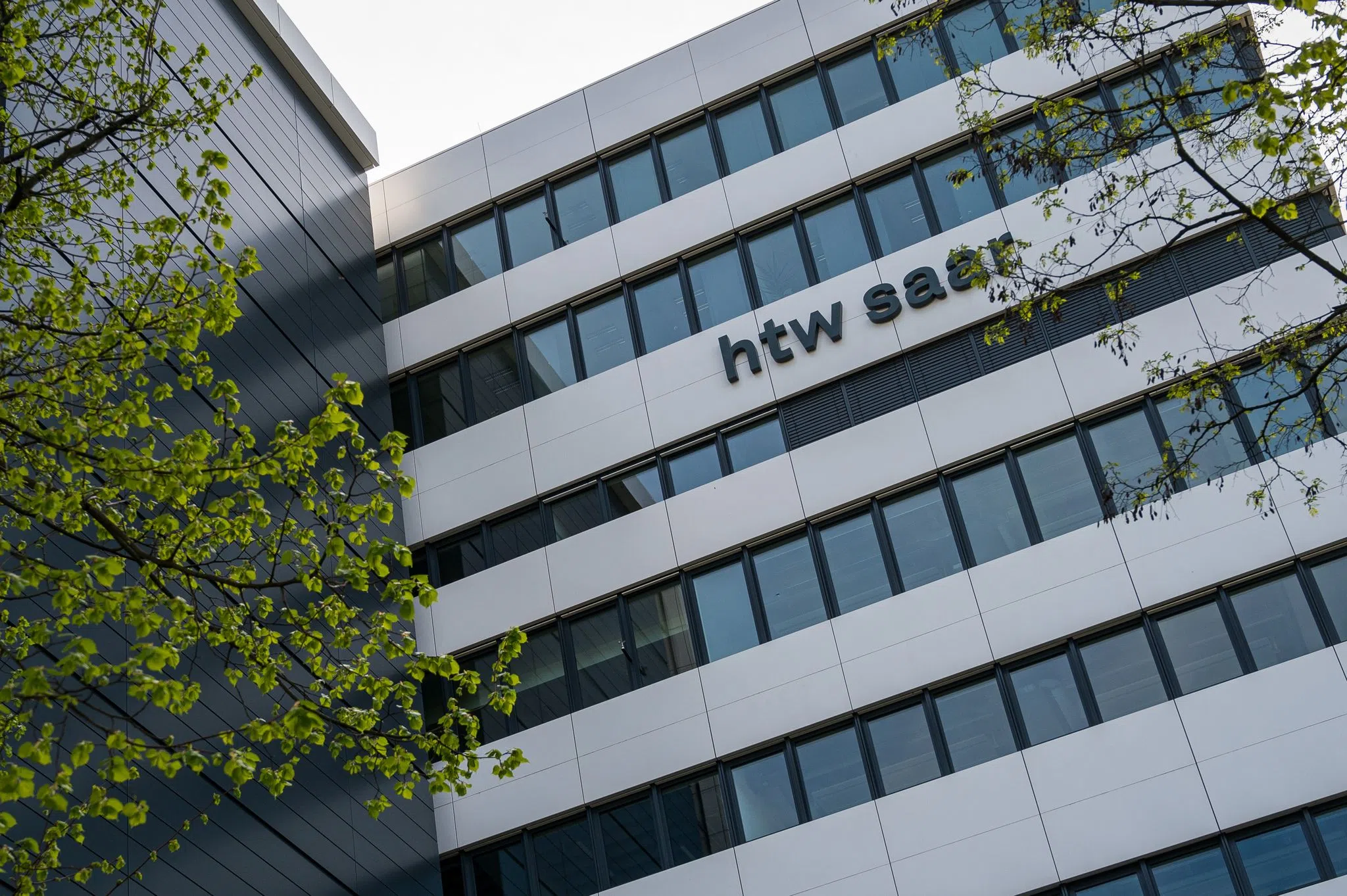 Land zahlt Prämien für mehr Studenten und Abschlüsse