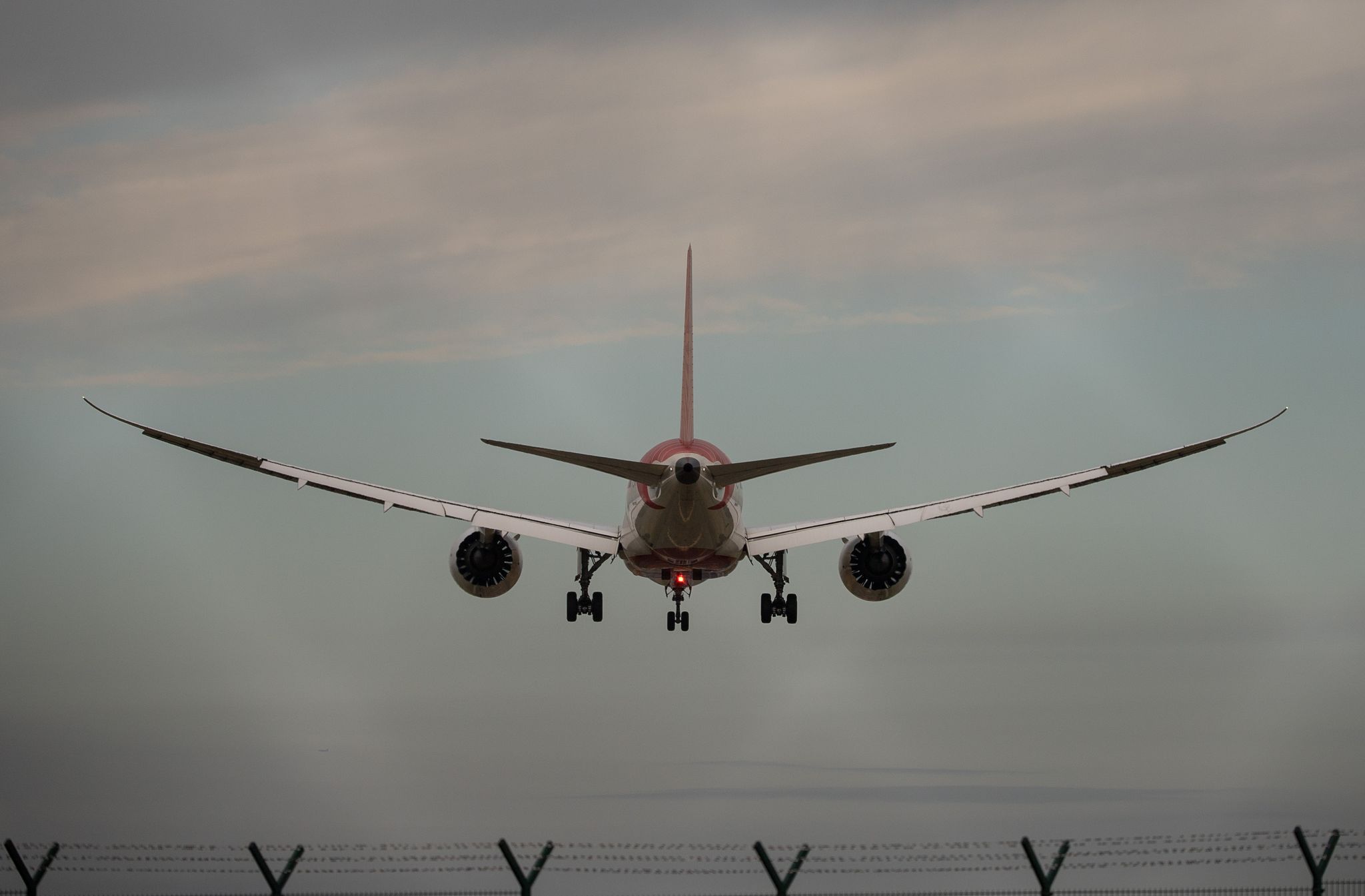 Entlastung für Städte - Anflugroute soll in Regelbetrieb